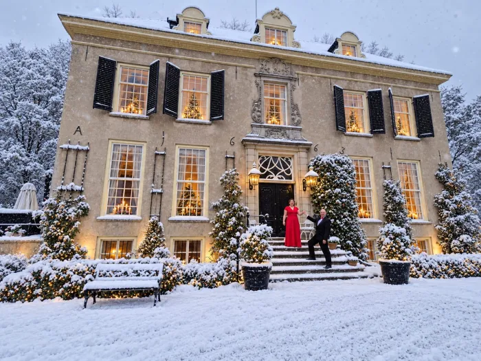 Gert-Jan Oplaat brengt kerstverhaal naar kasteel Oolde