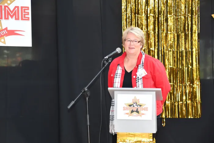 Zilveren knoop uitgereikt aan Marjan Holmer-Vriezekolk