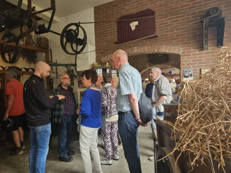 Gezellige dagtocht naar Doesburg voor Laren & Oranje en Reisclub Oolde